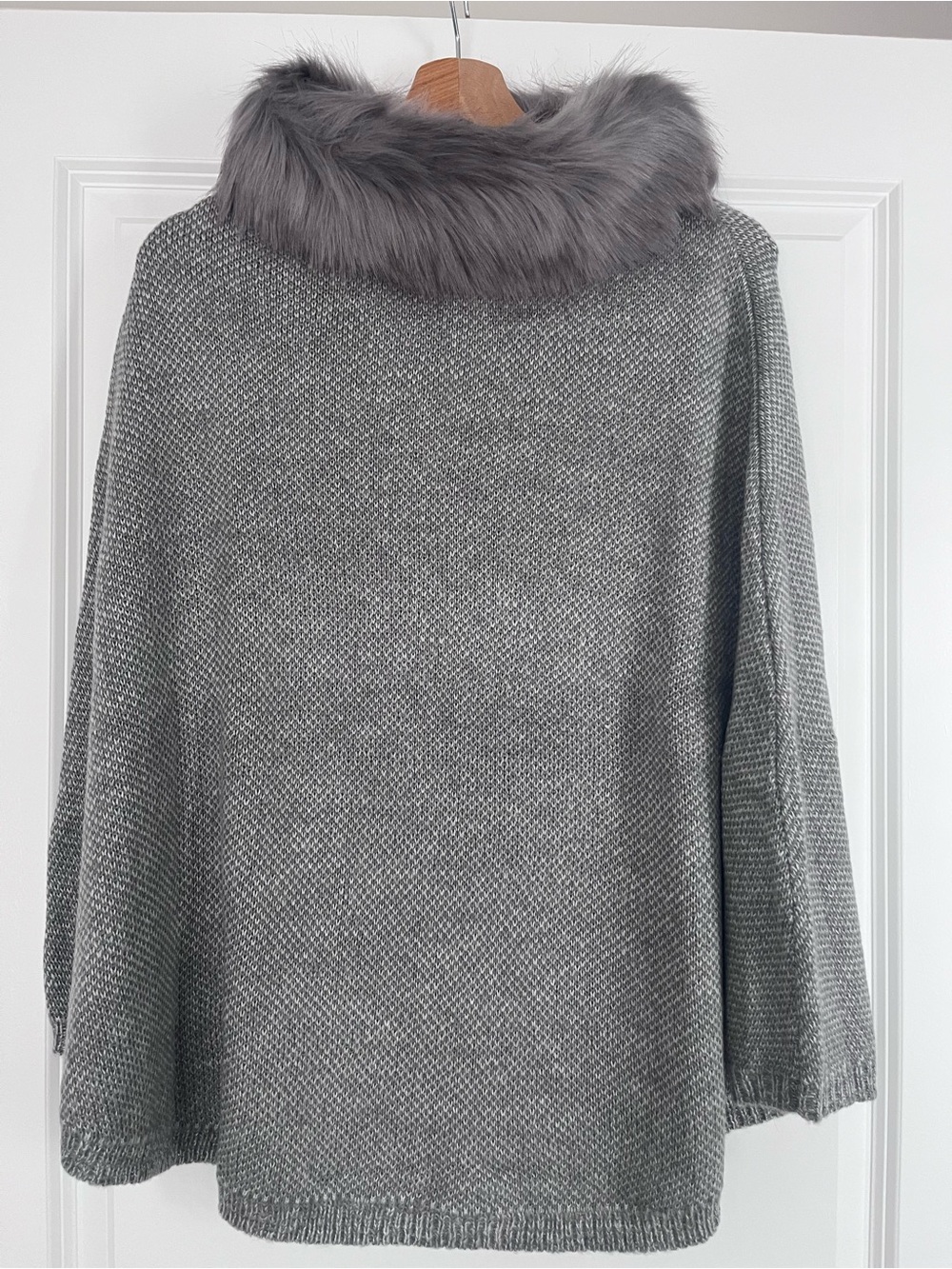 Gray Faux Fur Collar Poncho